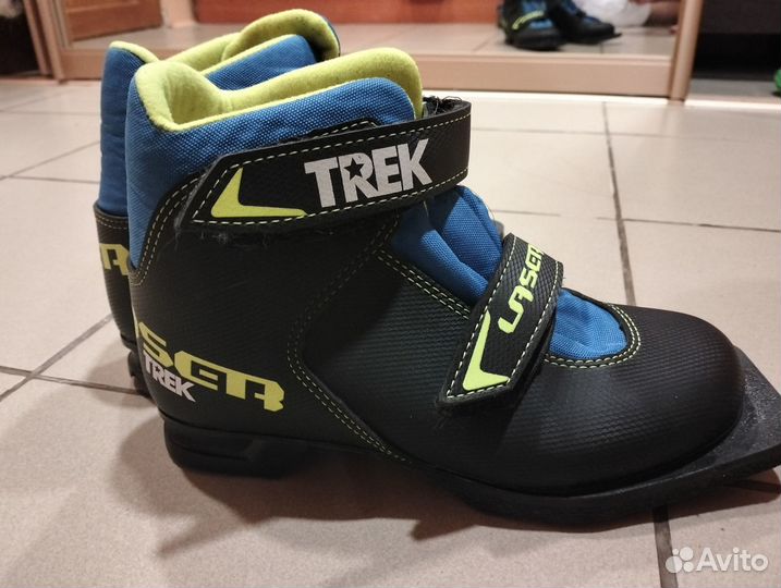 Ботинки лыжные 35