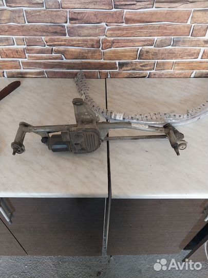 Моторчик дворников