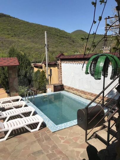 Коттедж 56 м² на участке 10 сот.