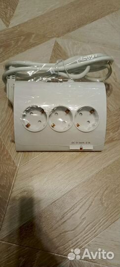 Розетка DC 5V MAX. 2.1A