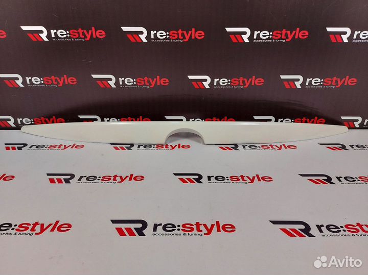 Спойлер Toyota Land Cruiser Prado 150 Белый N2626