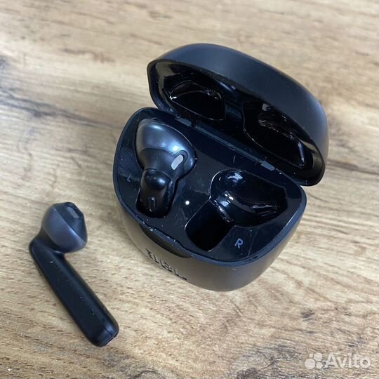 Беспроводные наушники JBL Tune 225TWS