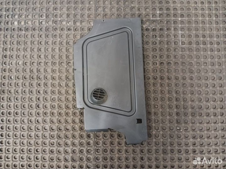 9406800807 Накладка спальника справа