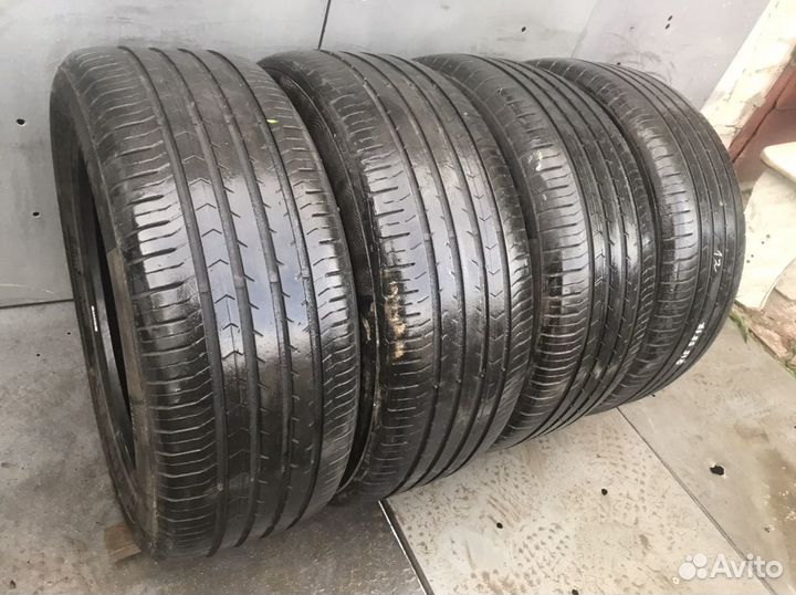 Continental ContiPremiumContact 2 215/55 R17