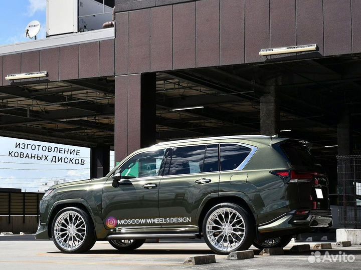 Кованые диски R22 на lexus LX600 J300