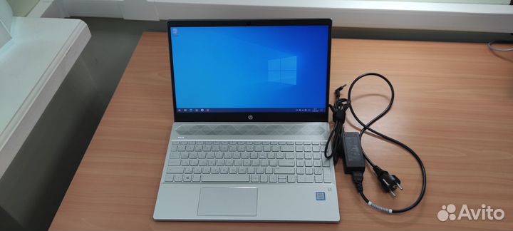 Ноутбук HP Pavilion 15-cs2014ur