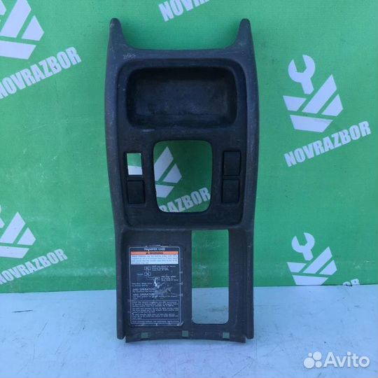 Консоль Сузуки Гранд Витара