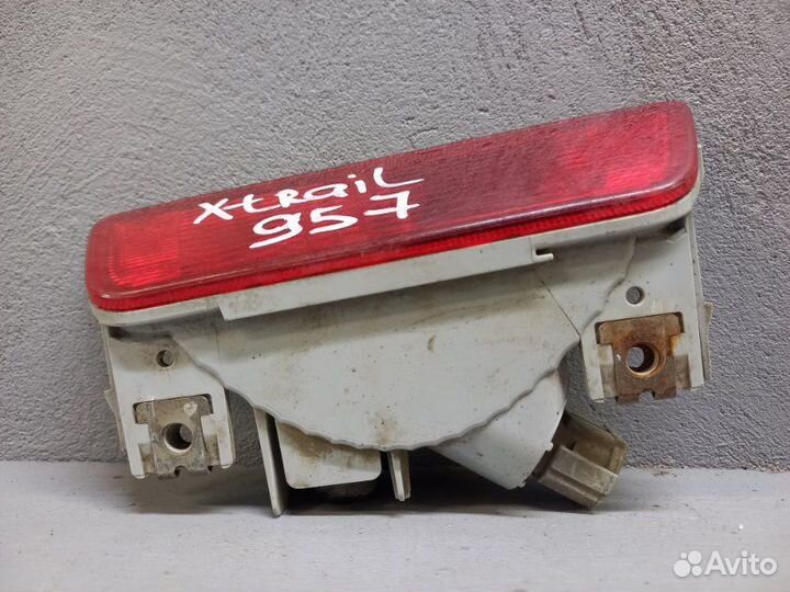 Фонарь противотуманный задний левый Nissan X-Trail