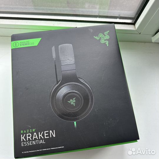 Игровые наушники Razer Kraken Essential