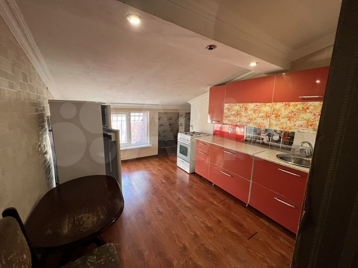 1-к. квартира, 40 м², 6/6 эт.