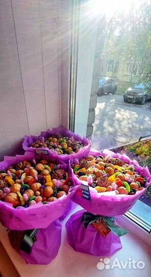 Букеты из орехов и сухофруктов