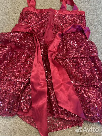 Платье праздничное с пайетками