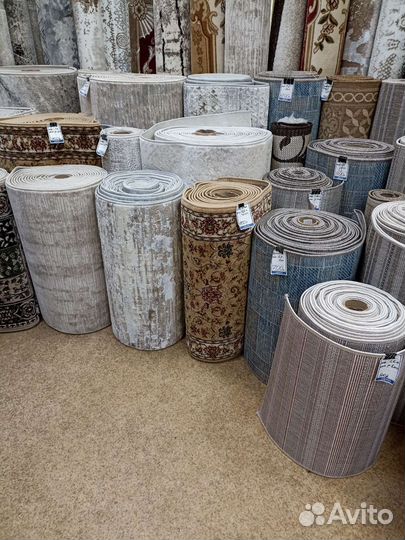 Ковровые дорожки новые