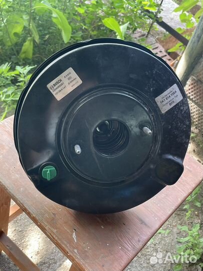 Вакуумный усилитель тормозов volkswagen Bosch