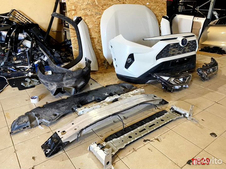 Ноускат Toyota RAV4 XA50