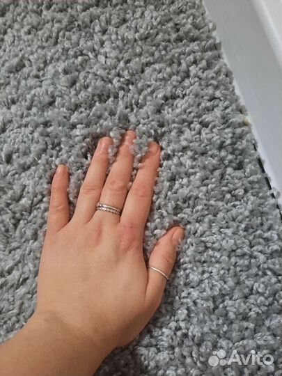 Ковер с высоким ворсом. Торг