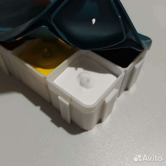 Набор гуаши в портативной коробке 10 цветов