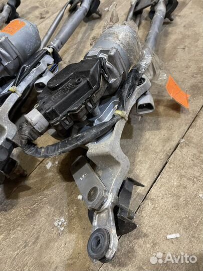 Трапеция дворников Toyota Corolla 150