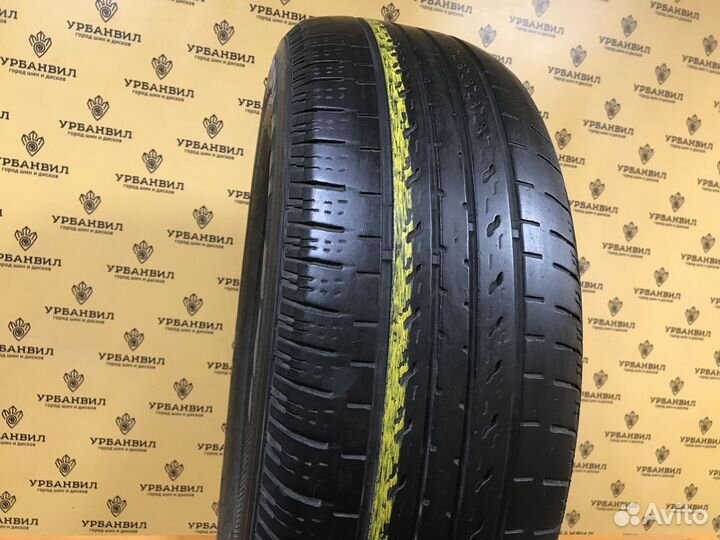 Nexen Roadian 571 235/65 R17 104T