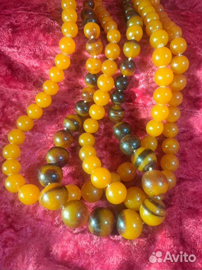 Янтарные бусы СССР