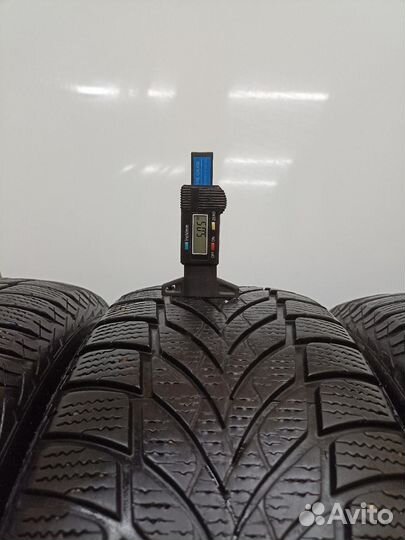Goodyear UltraGrip Ice 2 215/65 R16
