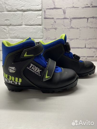 Лыжные ботинки