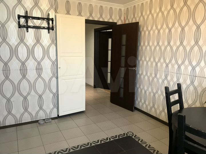 2-к. квартира, 68 м², 12/17 эт.