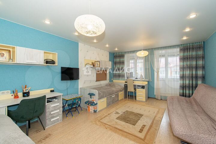 2-к. квартира, 74 м², 6/6 эт.