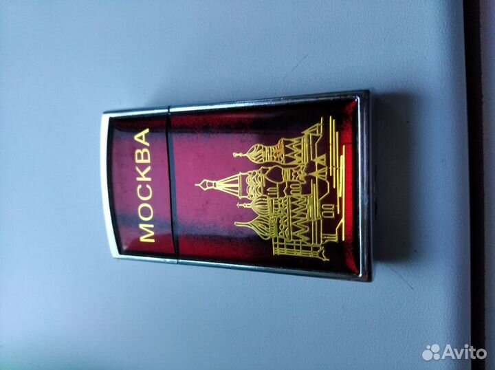 Зажигалка Москва