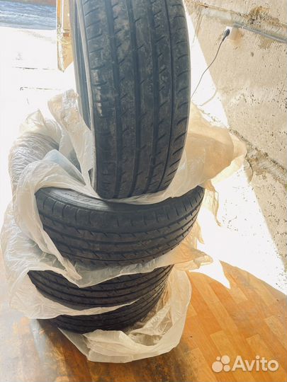 Toyo Proxes R35A 235/60 R18