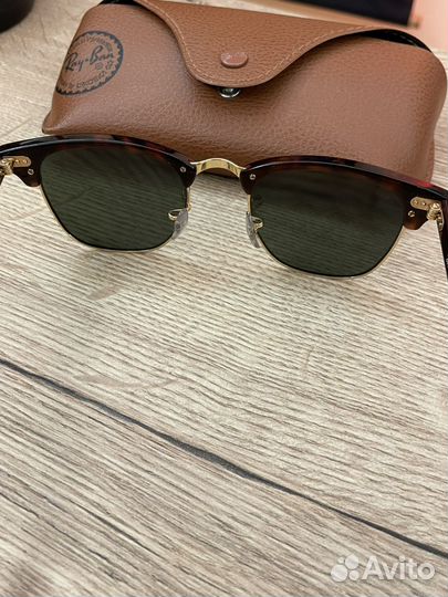 Солнцезащитные очки ray ban