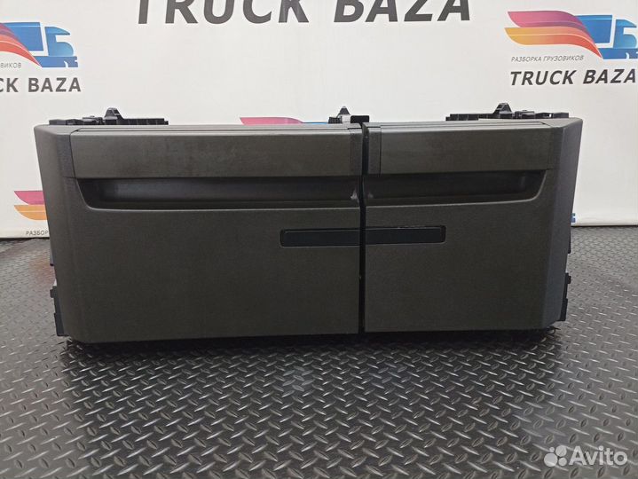 Ящик вещевой салона кабины в сборе Volvo FH