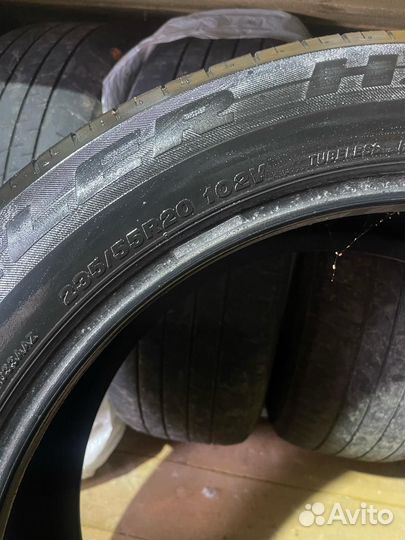 Bridgestone Dueler H/L 235/55 R20
