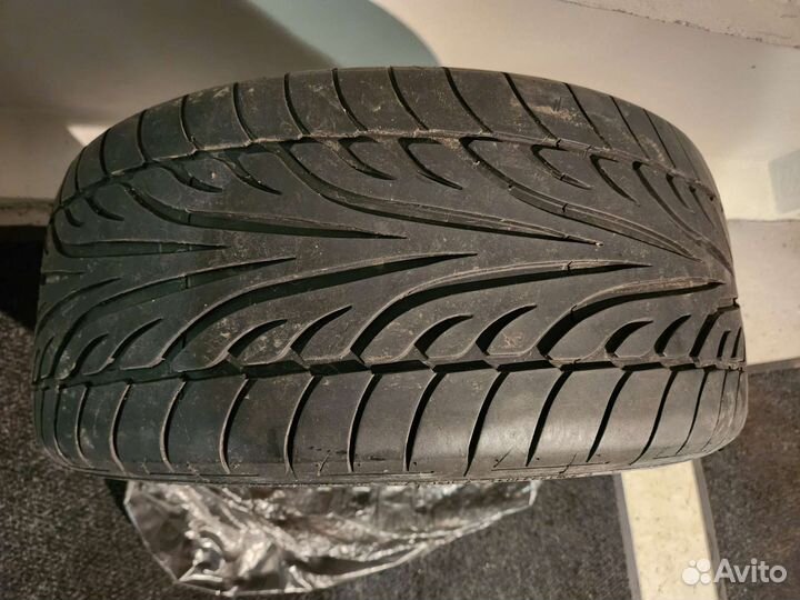 Dunlop SP Sport 9000 235/45 R17 93W