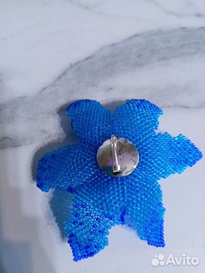 Лилия из бисера