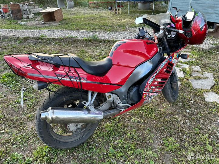 Suzuki rf400rr
