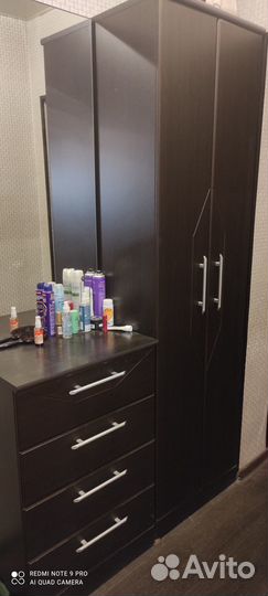 Продаются разная мебель, что то в дар отдам