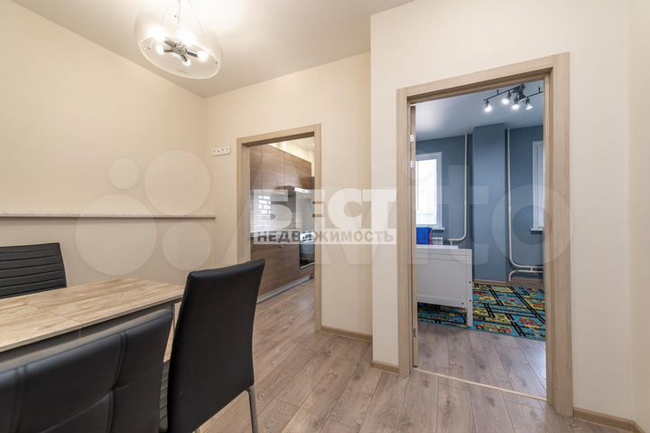 3-к. квартира, 87 м², 14/25 эт.