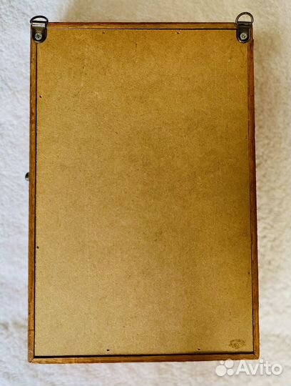 Ключница настенная новая 25х17х7 деревянная