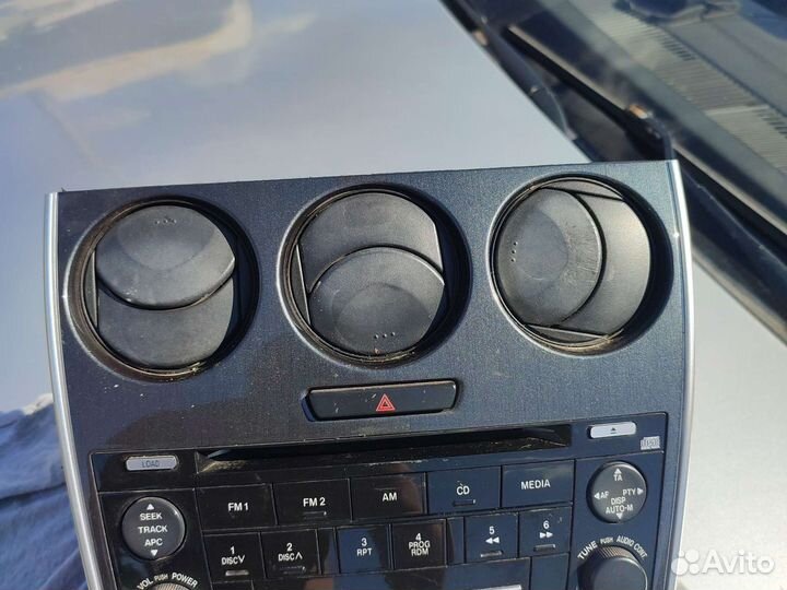 Мазда 6 центральная консоль магнитола