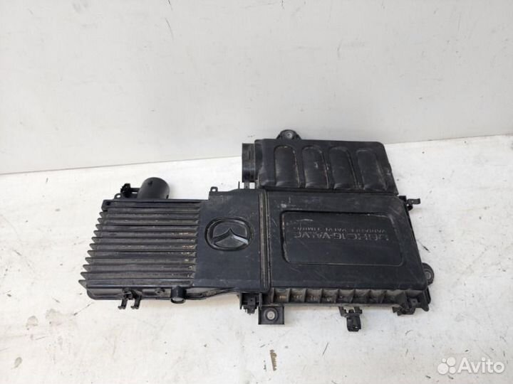 Корпус воздушного фильтра Mazda 3 BK 2003-2009