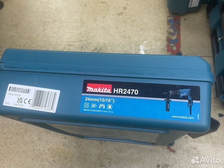 Перфоратор Makita HR2470