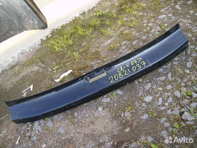 Накладка задней двери(багажника) Хонда CRV 2007-12