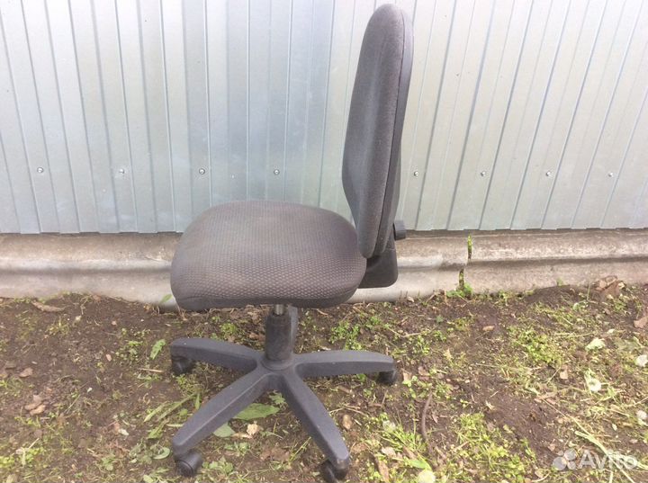 Компьютерное кресло