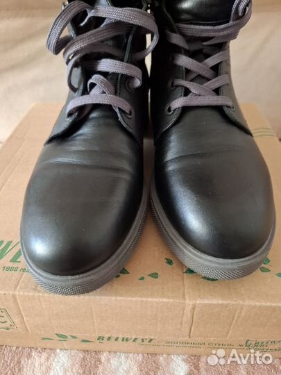 Ботинки женские