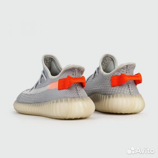 Кроссовки Adidas Yeezy 350 boost v2 Tail Light