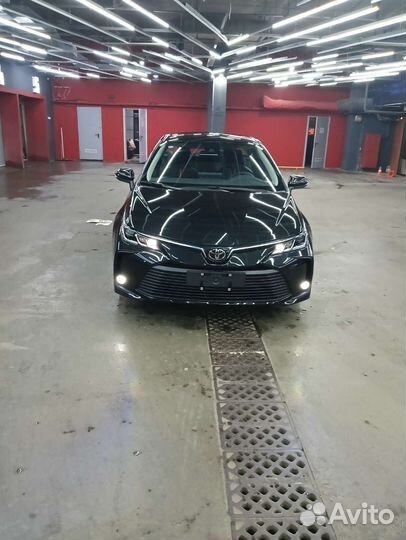 Toyota Corolla 1.2 CVT, 2022, 64 км