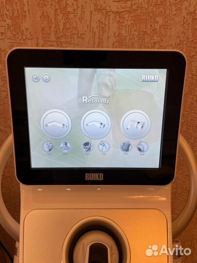 Аппарат по коррекции тела Resolady