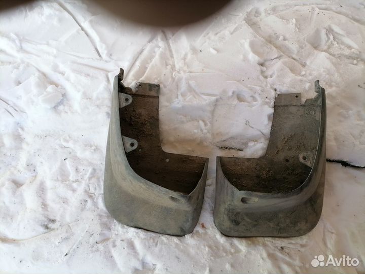 Брызговики задние митсубиси поджеро спорт2