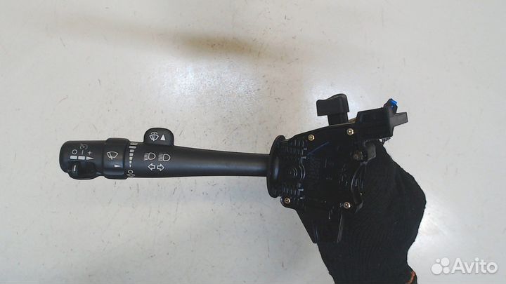 Переключатель поворотов и дворников Cadillac Escal